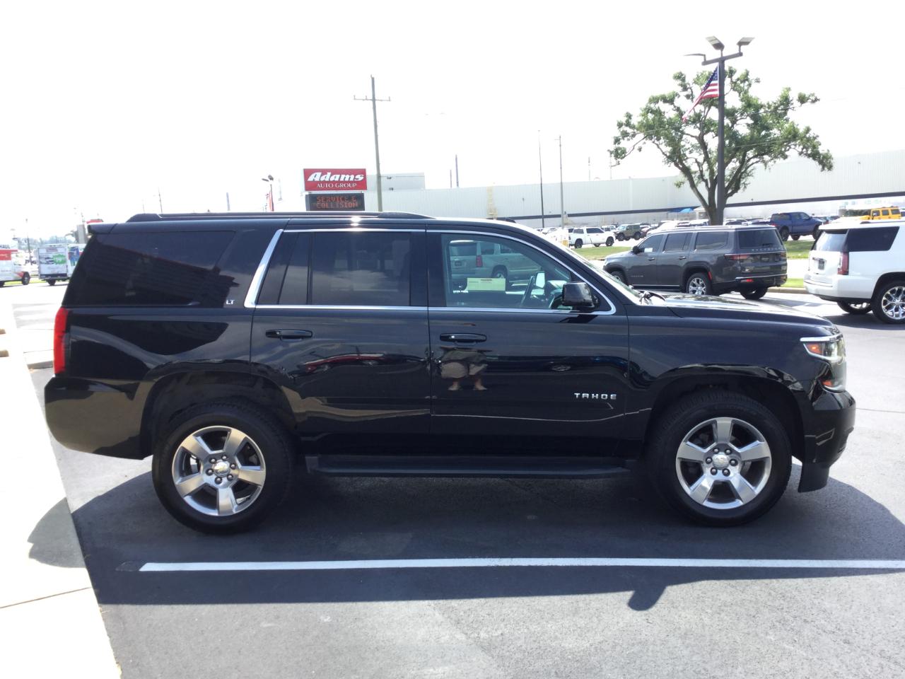 Chevrolet Tahoe 4WD 4dr LT 2017