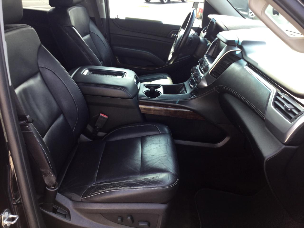 Chevrolet Tahoe 4WD 4dr LT 2017