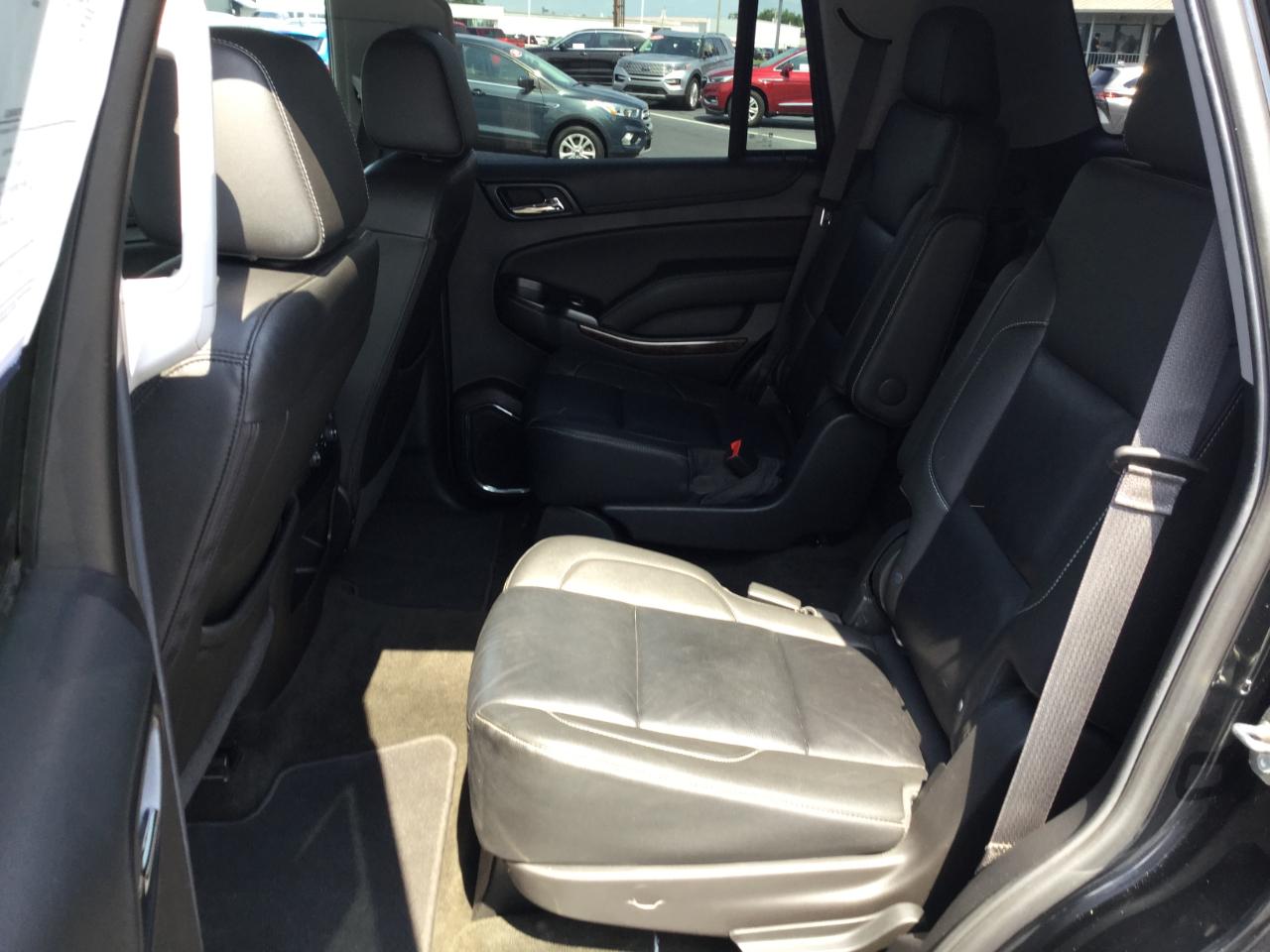 Chevrolet Tahoe 4WD 4dr LT 2017