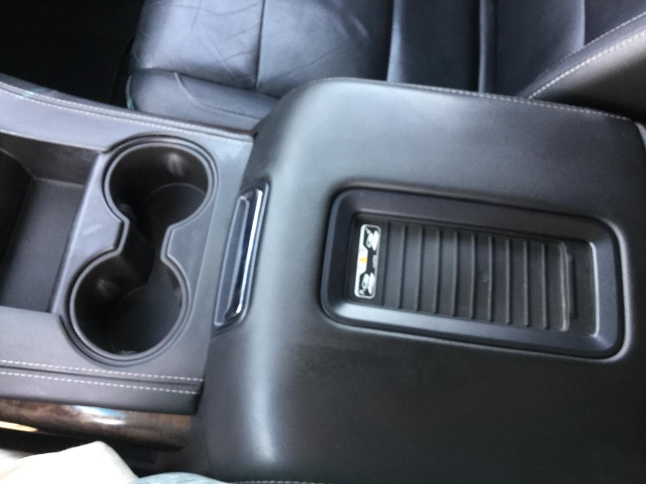 Chevrolet Tahoe 4WD 4dr LT 2017