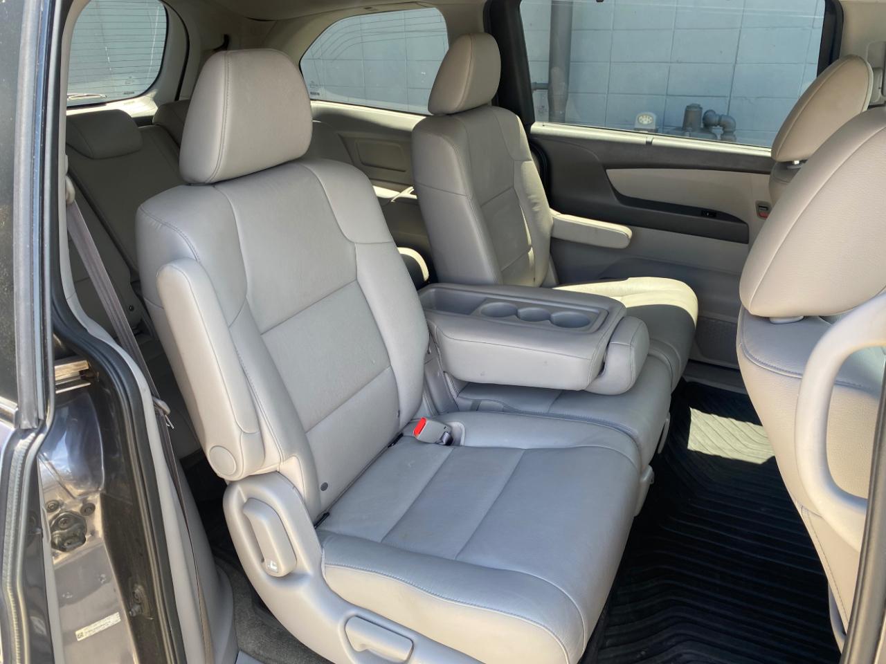 Honda Odyssey 5dr EX-L w/Navi 2016