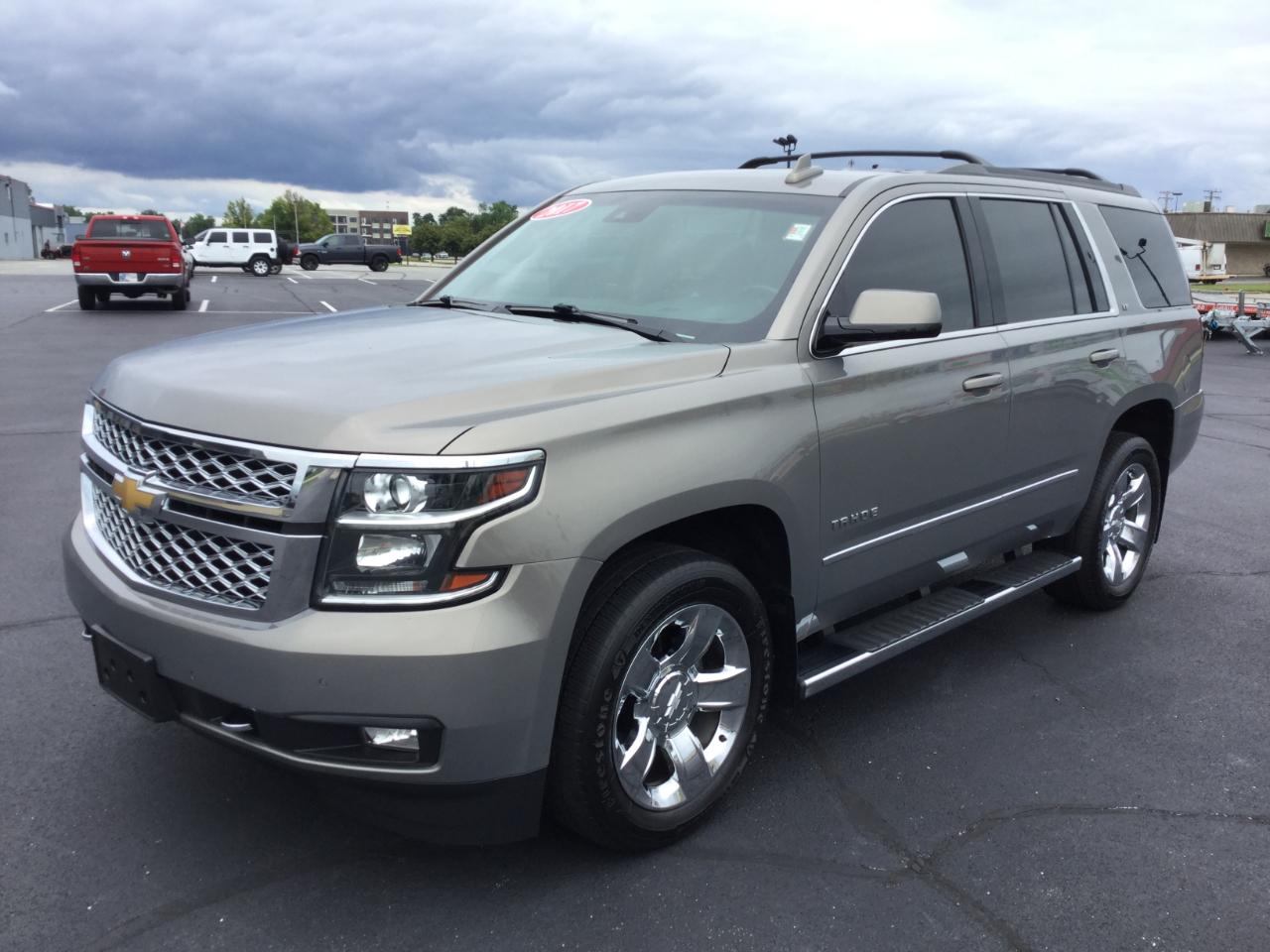Chevrolet Tahoe 4WD 4dr LT 2017