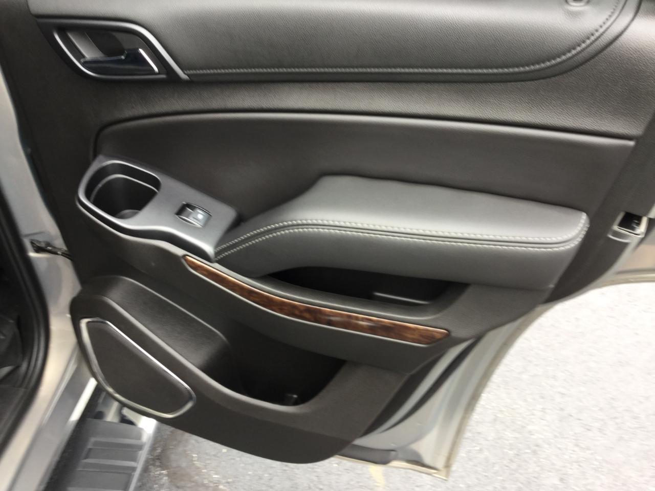 Chevrolet Tahoe 4WD 4dr LT 2017