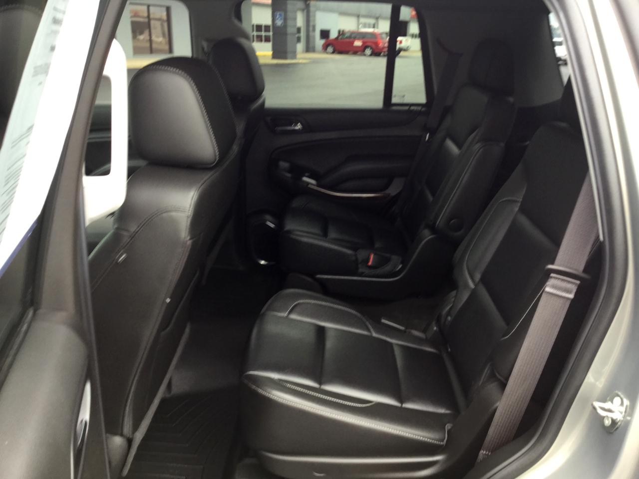 Chevrolet Tahoe 4WD 4dr LT 2017