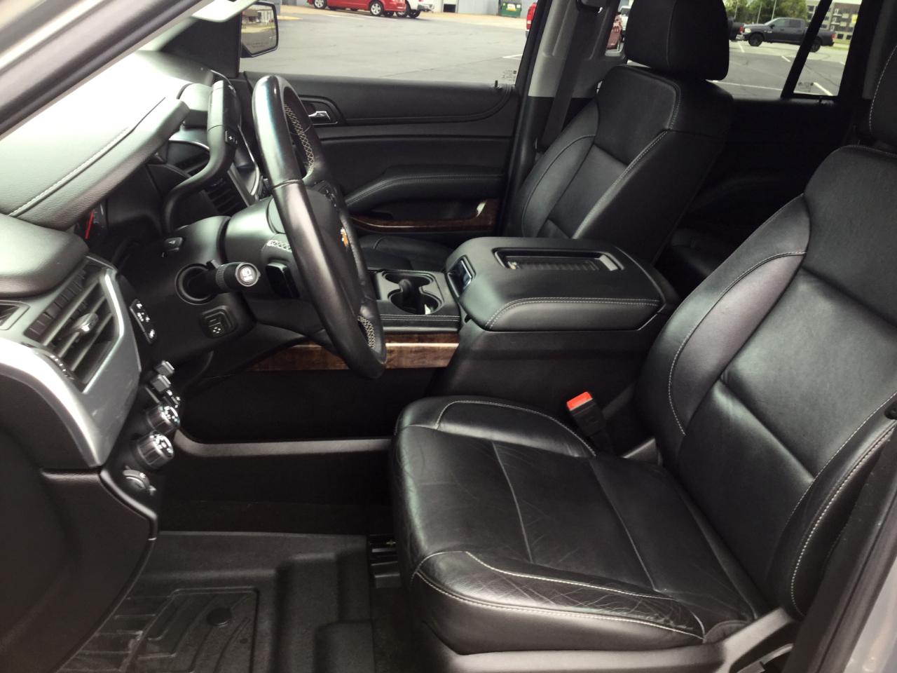 Chevrolet Tahoe 4WD 4dr LT 2017