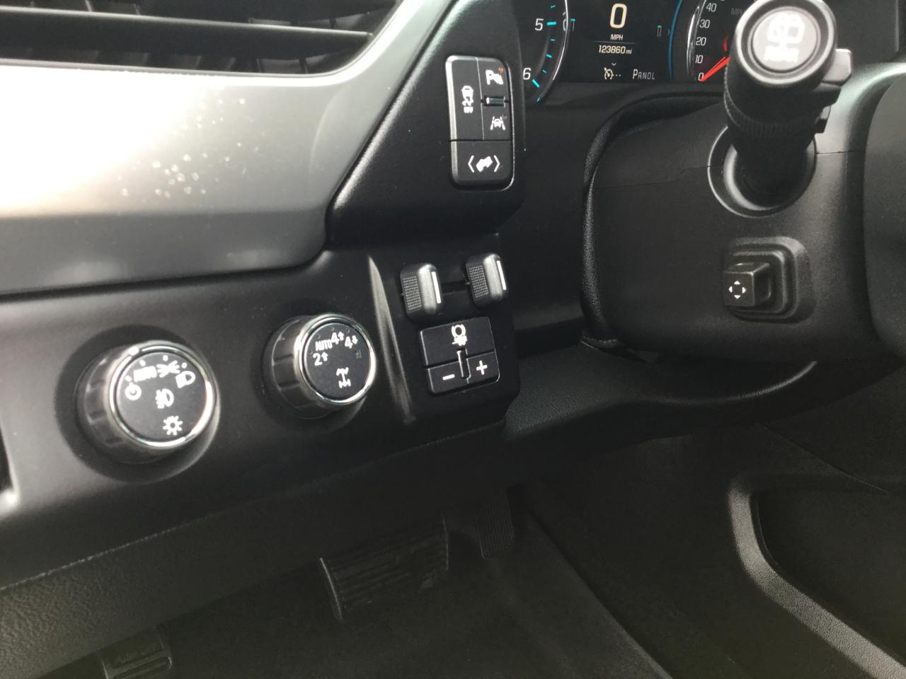 Chevrolet Tahoe 4WD 4dr LT 2017