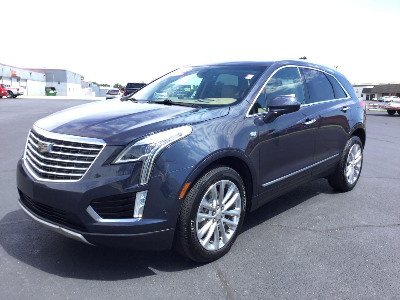 Cadillac XT5 AWD 4dr Platinum 2019