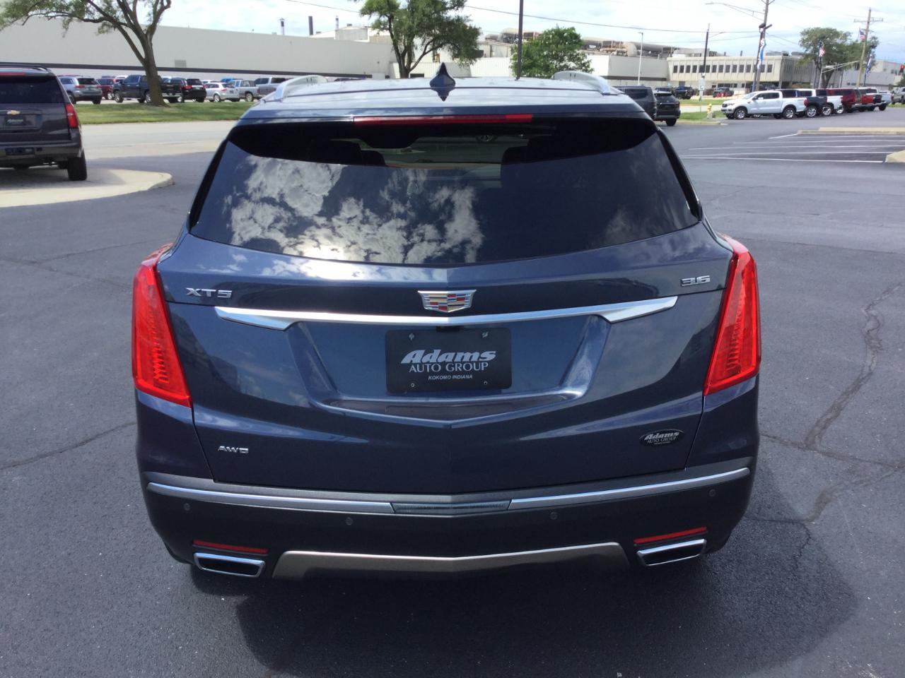 Cadillac XT5 AWD 4dr Platinum 2019