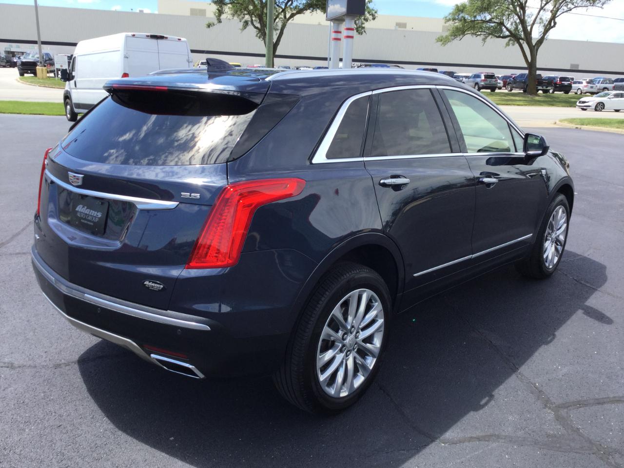 Cadillac XT5 AWD 4dr Platinum 2019