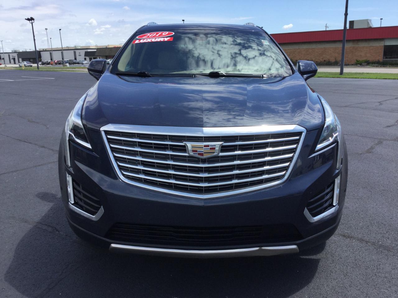 Cadillac XT5 AWD 4dr Platinum 2019