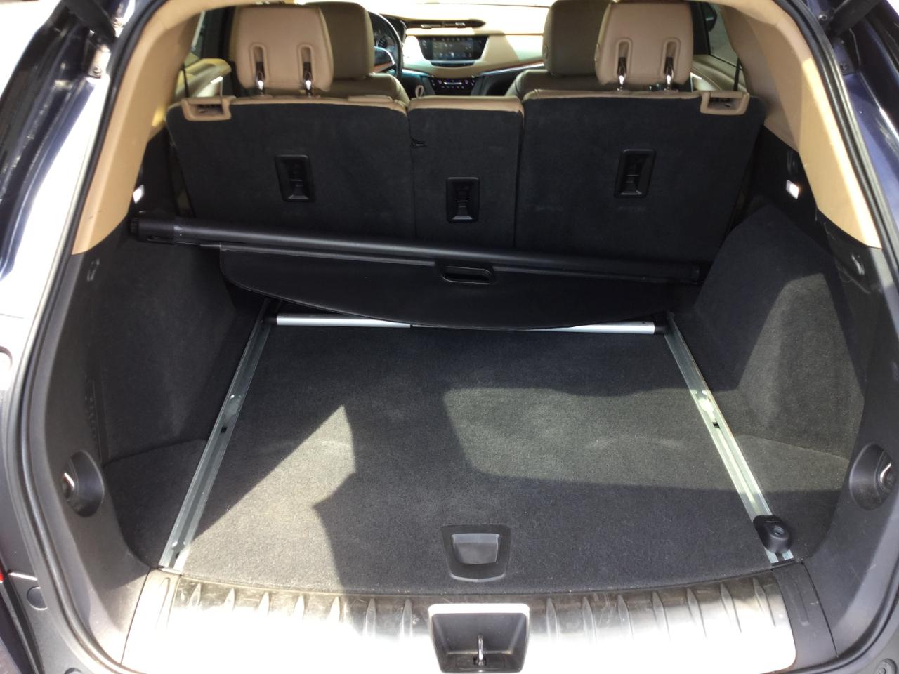 Cadillac XT5 AWD 4dr Platinum 2019