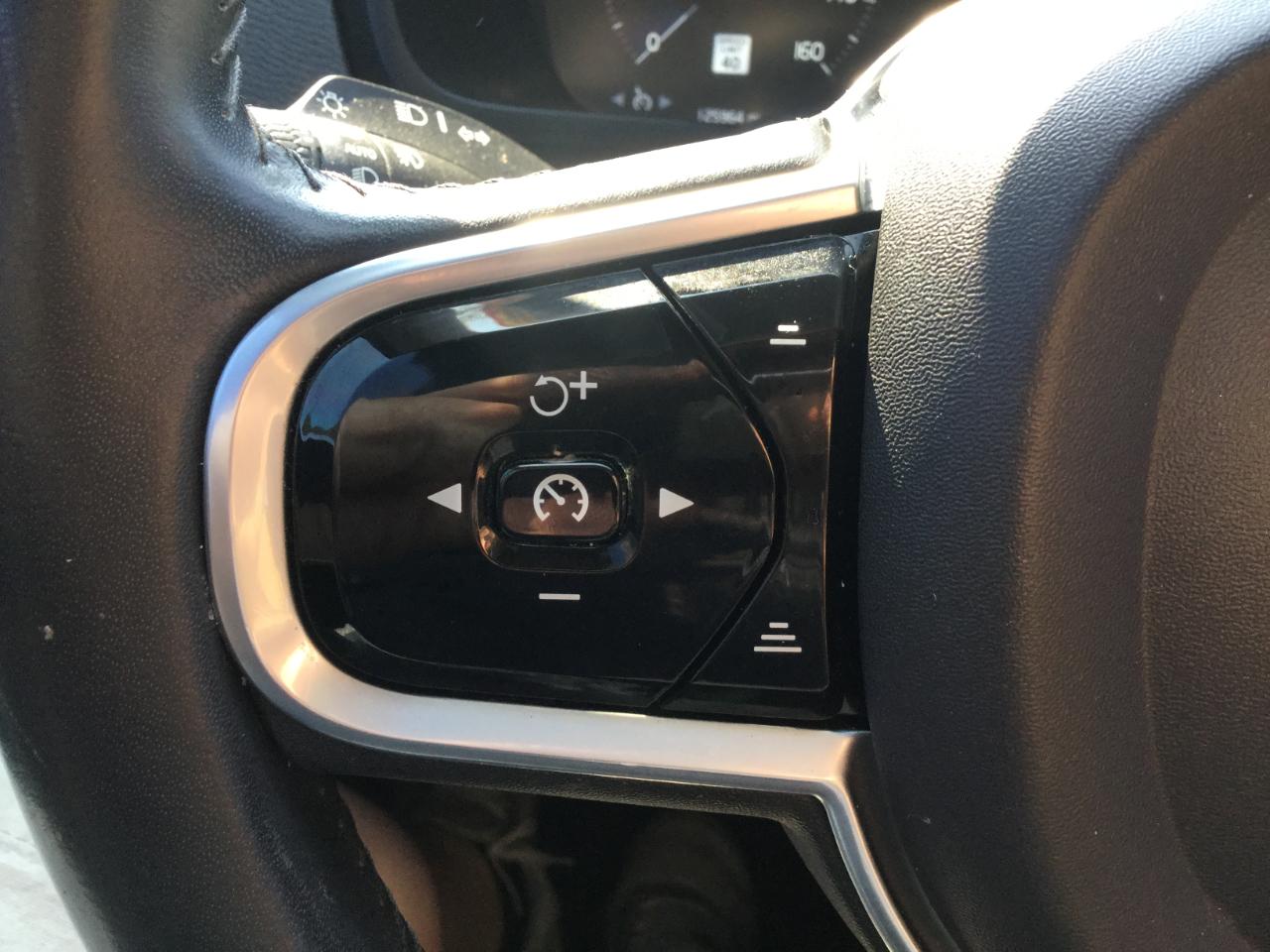 Volvo XC90 AWD 4dr T5 Momentum 2016