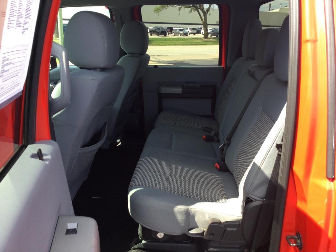 Ford Super Duty F-250 SRW 4WD Crew Cab 172" XLT 2016