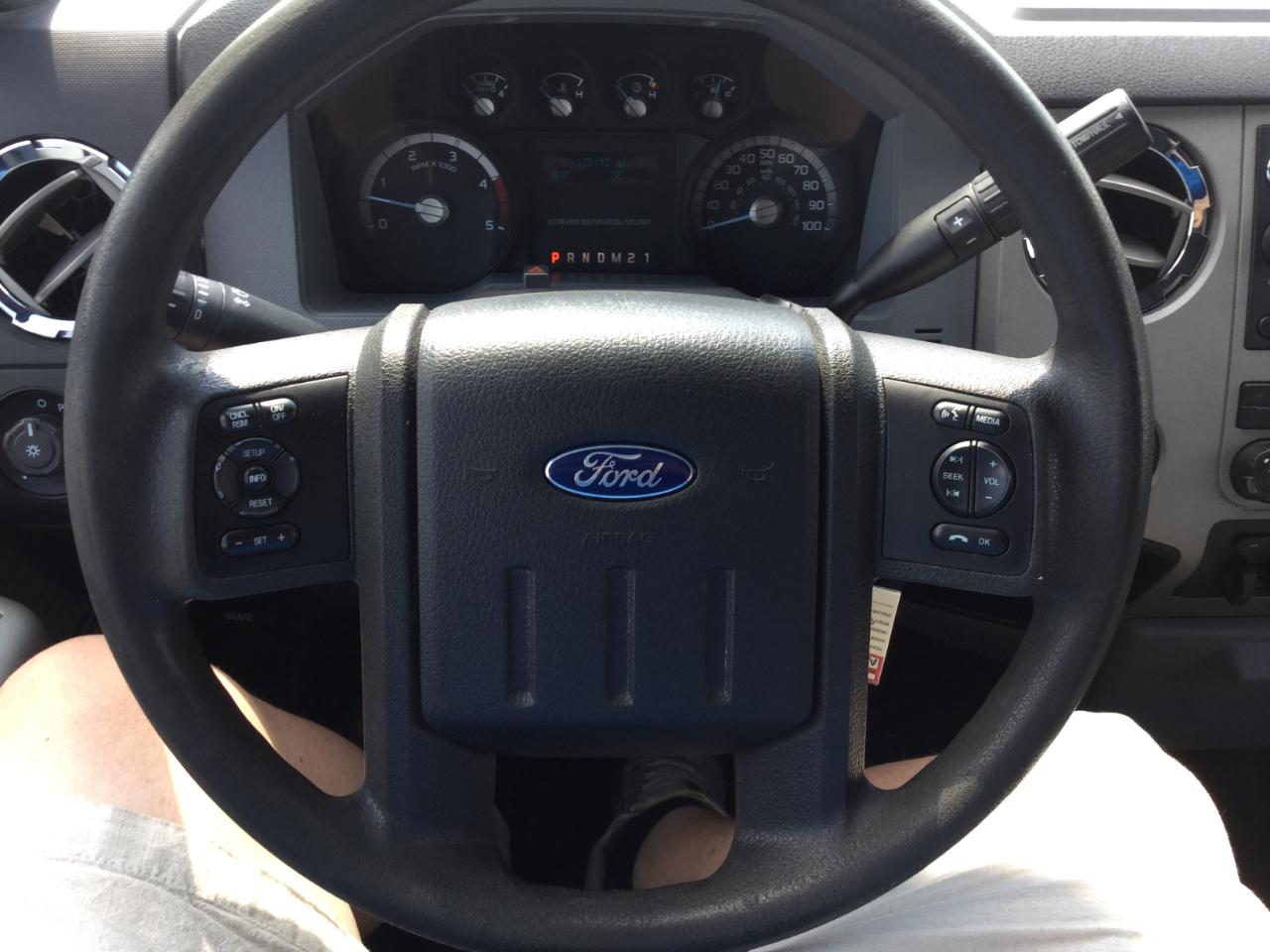 Ford Super Duty F-250 SRW 4WD Crew Cab 172" XLT 2016
