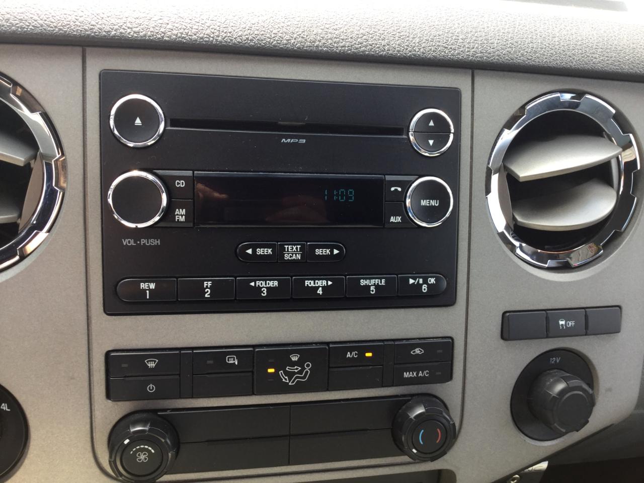 Ford Super Duty F-250 SRW 4WD Crew Cab 172" XLT 2016