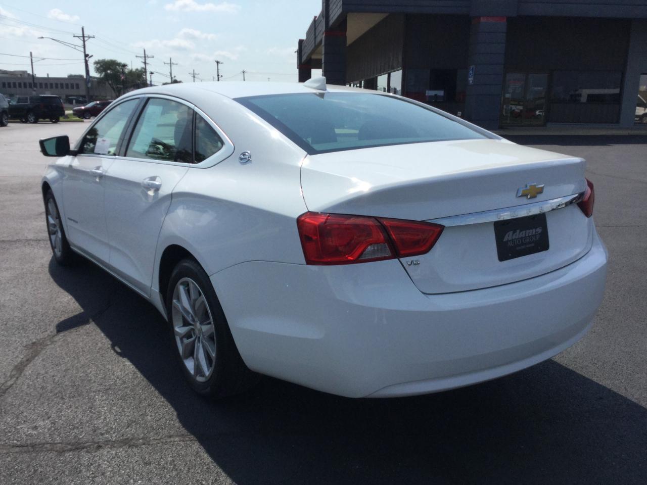 Chevrolet Impala 4dr Sdn LT w/1LT 2018