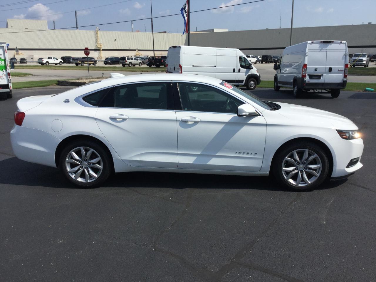 Chevrolet Impala 4dr Sdn LT w/1LT 2018