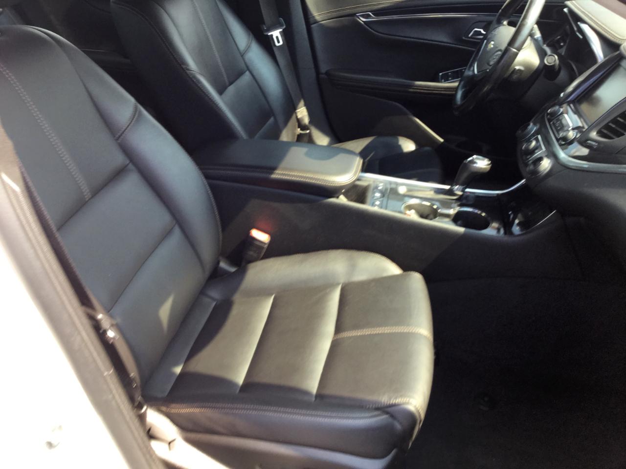 Chevrolet Impala 4dr Sdn LT w/1LT 2018