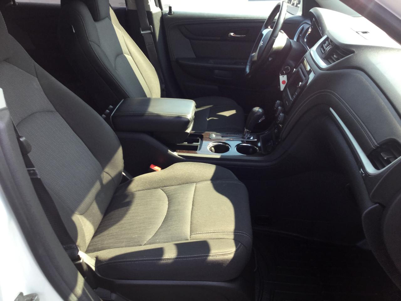 Chevrolet Traverse FWD 4dr LT w/1LT 2015