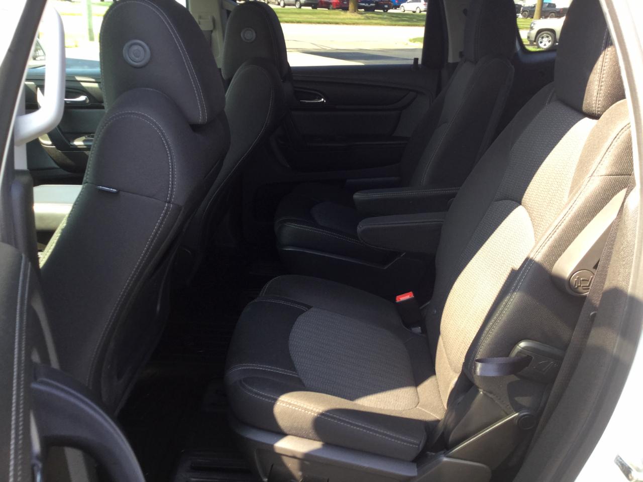 Chevrolet Traverse FWD 4dr LT w/1LT 2015