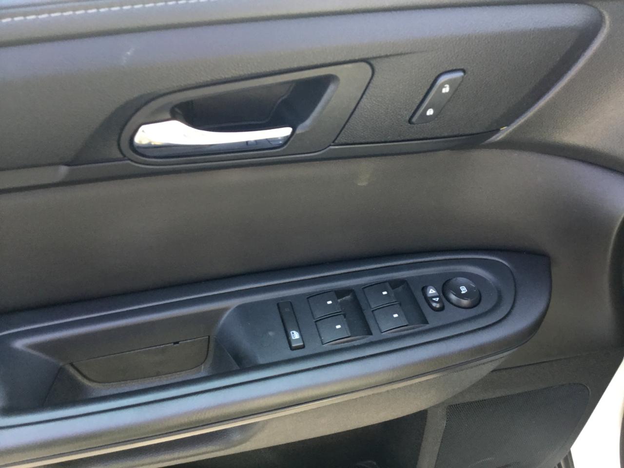 Chevrolet Traverse FWD 4dr LT w/1LT 2015