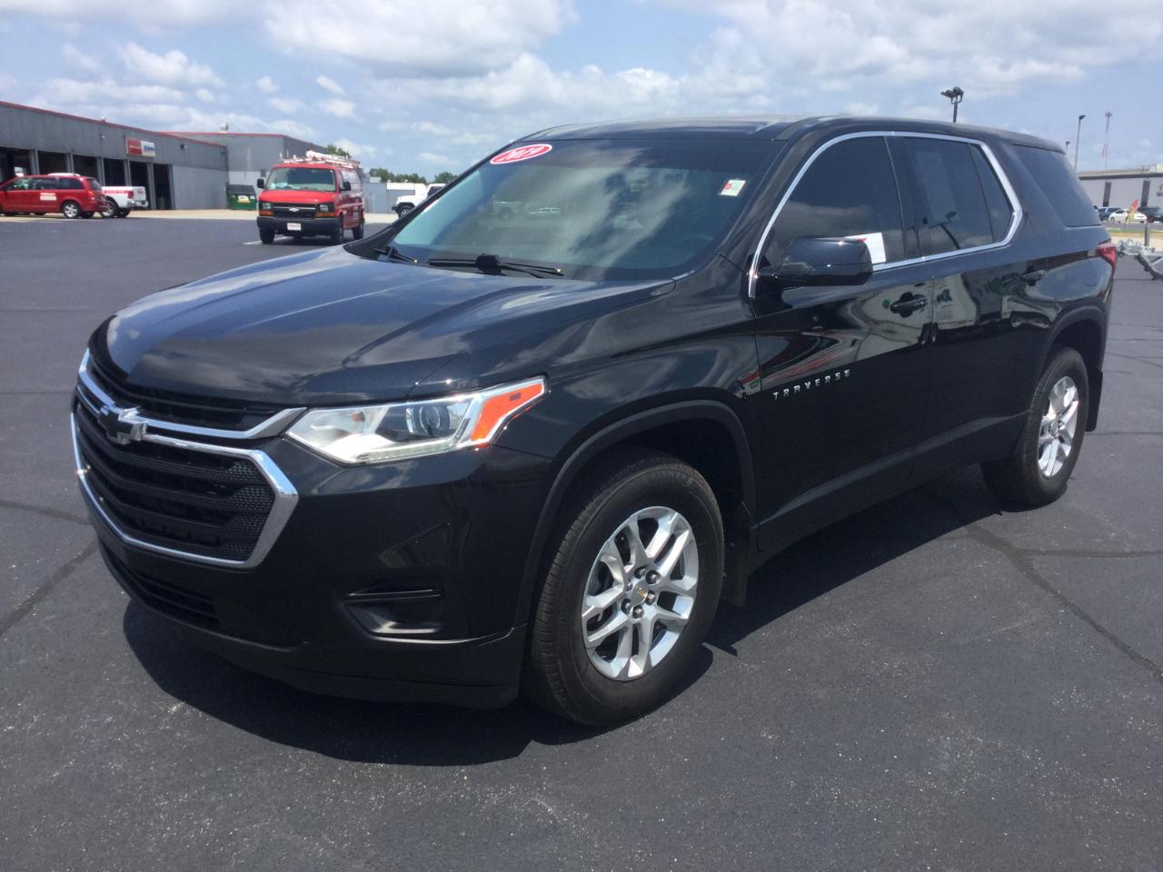 Chevrolet Traverse FWD 4dr LS w/1LS 2019