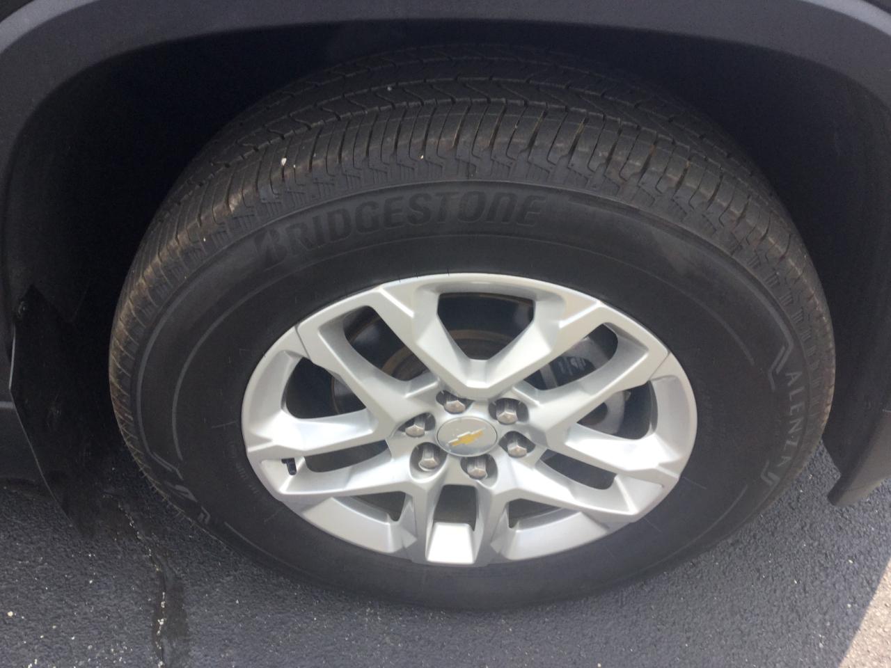 Chevrolet Traverse FWD 4dr LS w/1LS 2019