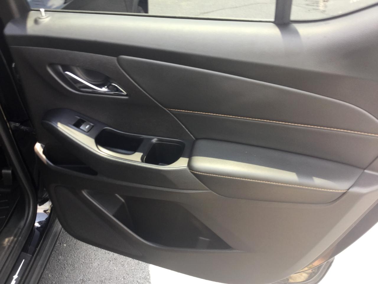Chevrolet Traverse FWD 4dr LS w/1LS 2019
