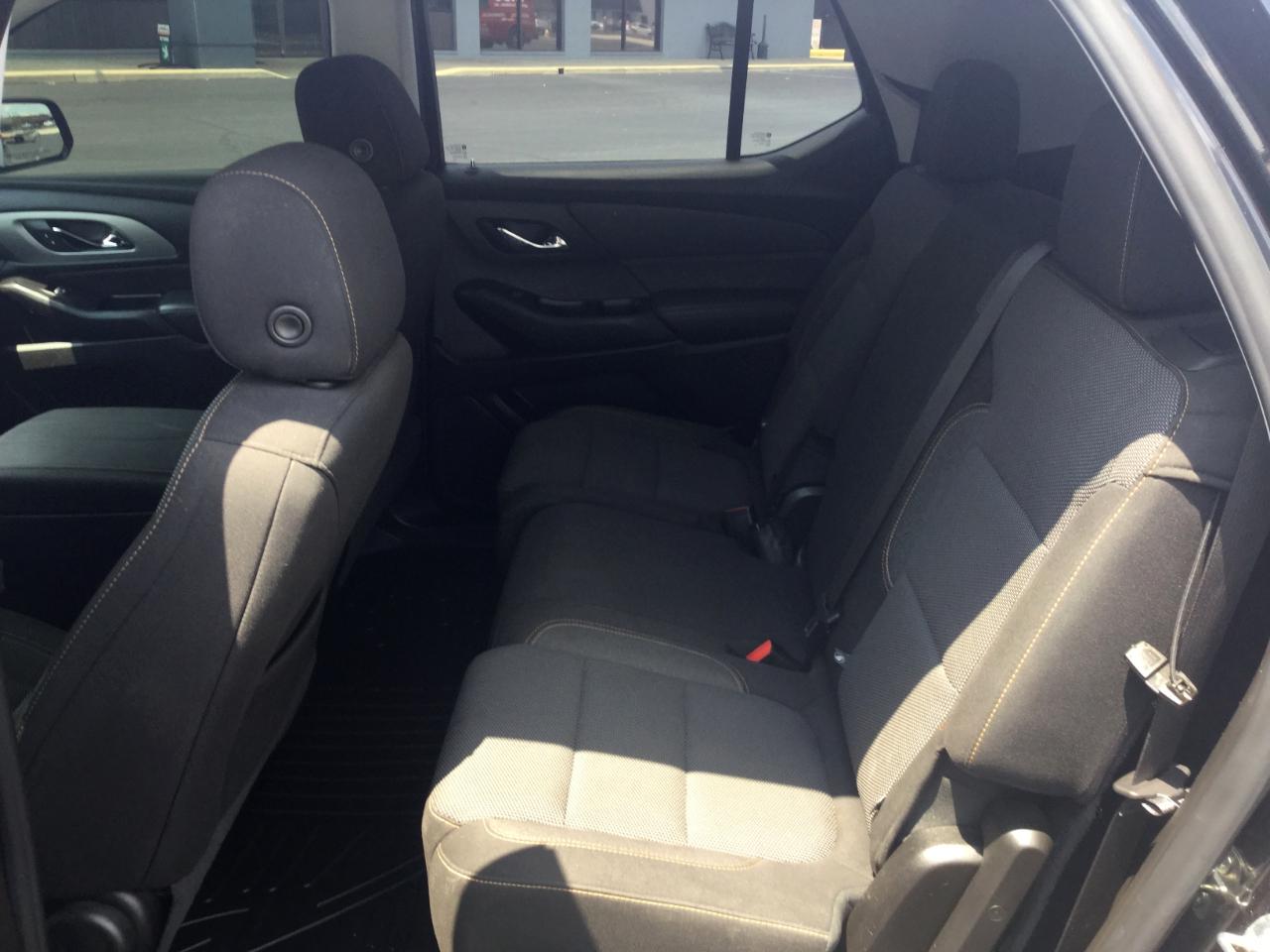 Chevrolet Traverse FWD 4dr LS w/1LS 2019