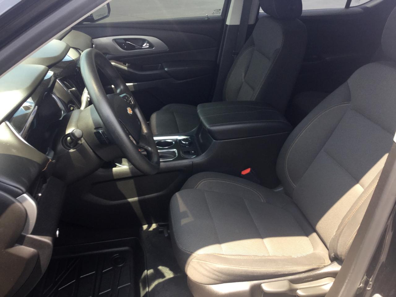 Chevrolet Traverse FWD 4dr LS w/1LS 2019