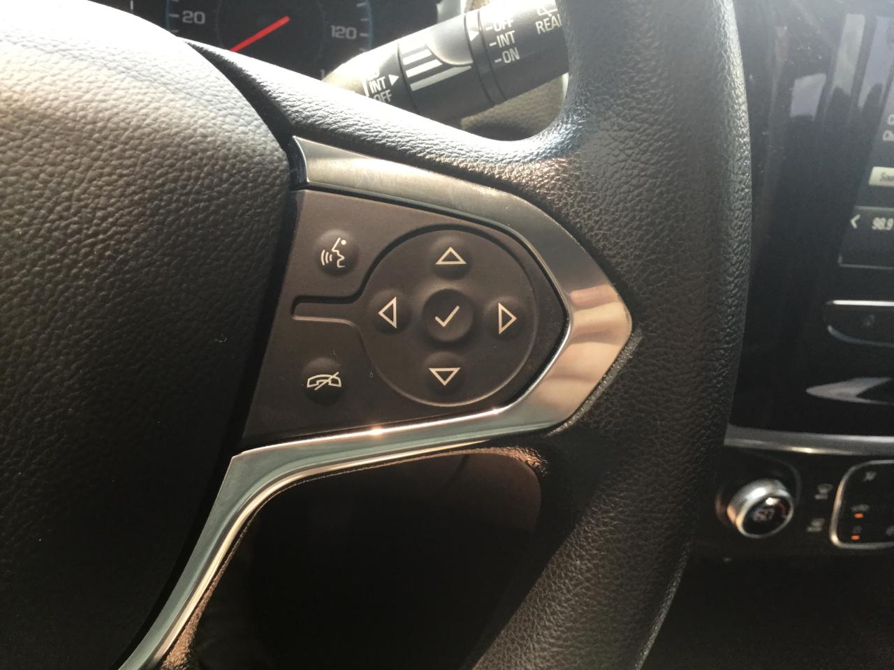Chevrolet Traverse FWD 4dr LS w/1LS 2019