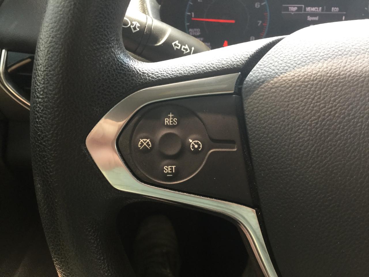 Chevrolet Traverse FWD 4dr LS w/1LS 2019