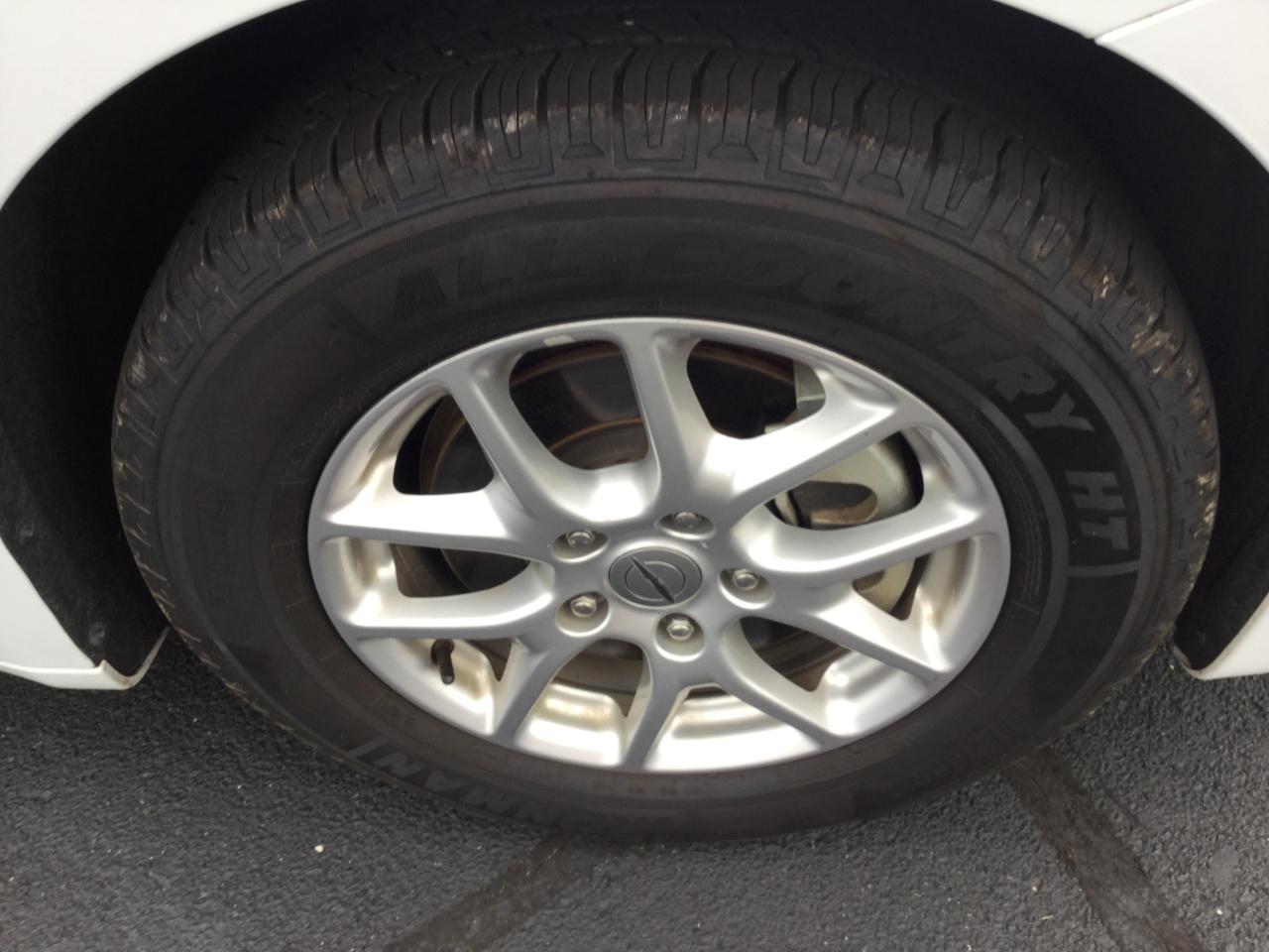 Chrysler Pacifica Touring L FWD 2023