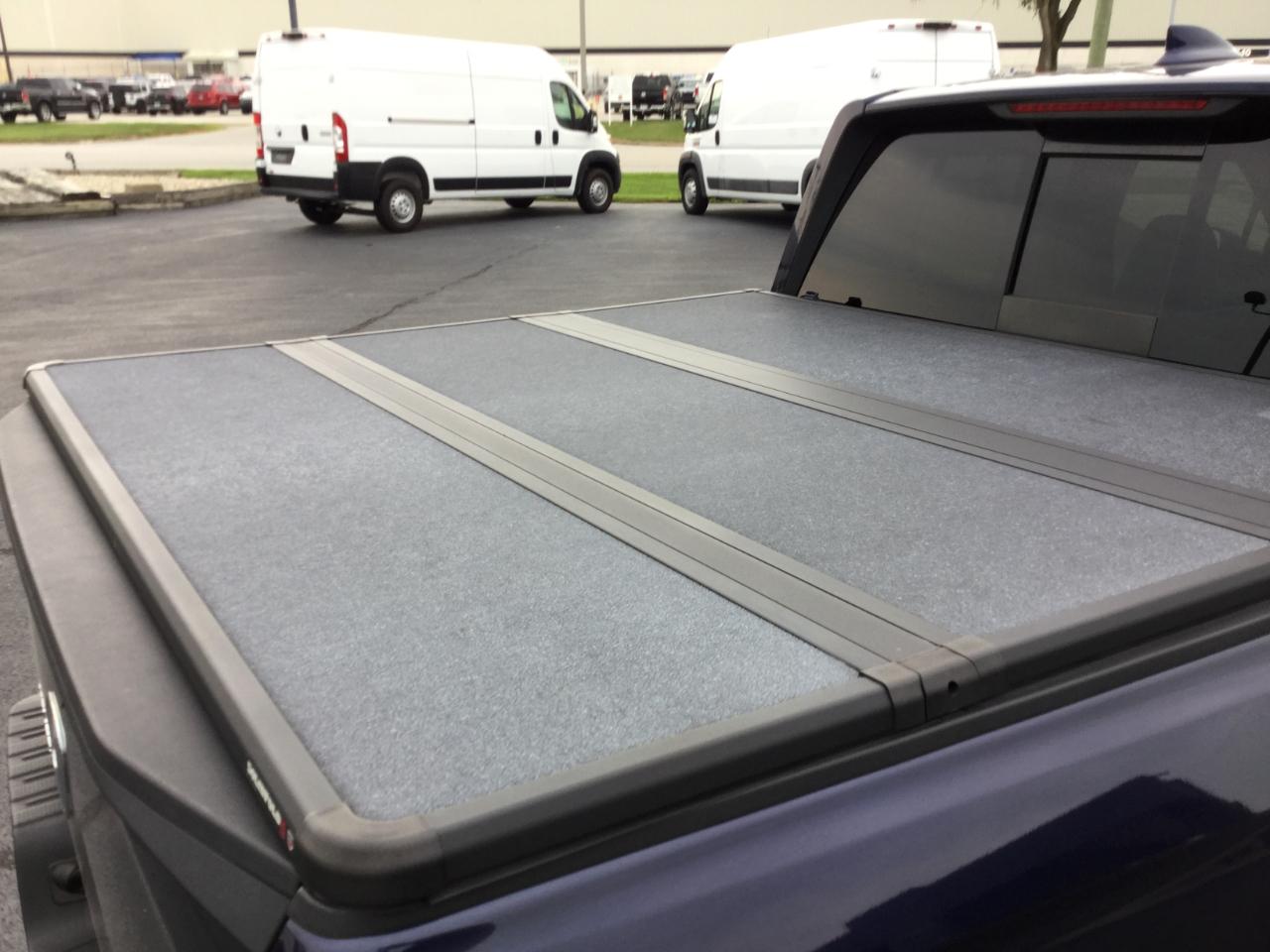 Honda Ridgeline RTL-E 4x4 Crew Cab 5.3' Bed 2017