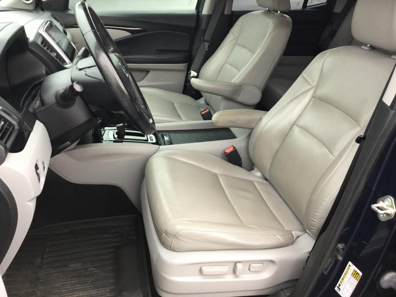 Honda Ridgeline RTL-E 4x4 Crew Cab 5.3' Bed 2017