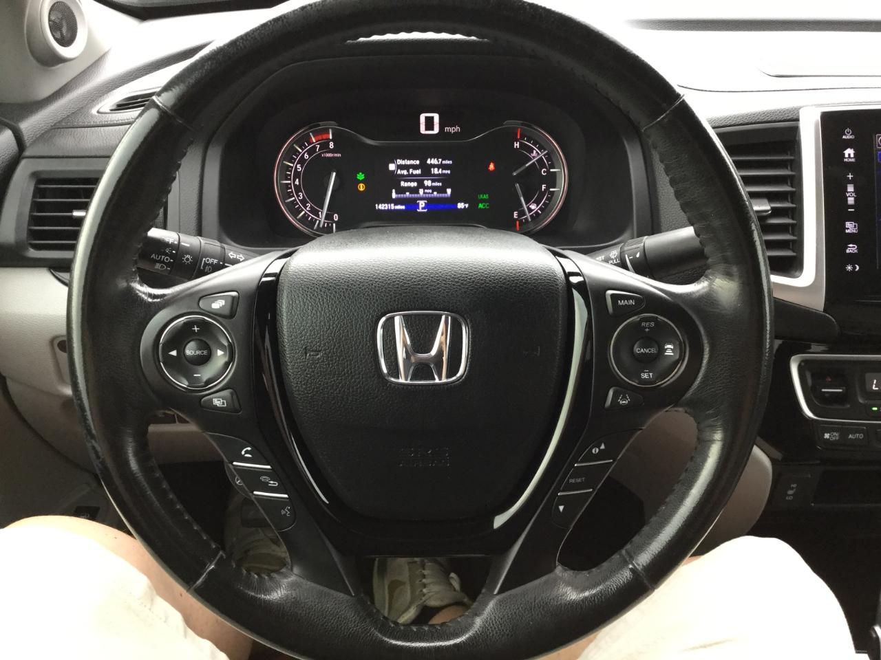 Honda Ridgeline RTL-E 4x4 Crew Cab 5.3' Bed 2017