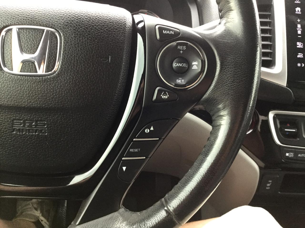 Honda Ridgeline RTL-E 4x4 Crew Cab 5.3' Bed 2017