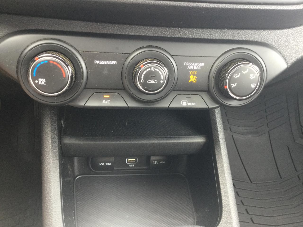 Kia Forte LXS IVT 2023