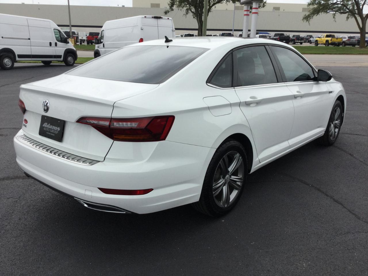 Volkswagen Jetta R-Line Auto w/ULEV 2019