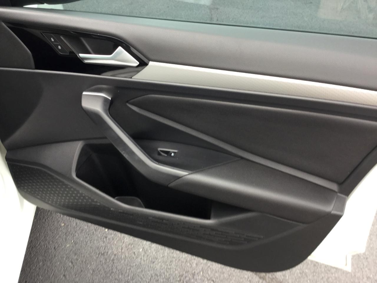 Volkswagen Jetta R-Line Auto w/ULEV 2019