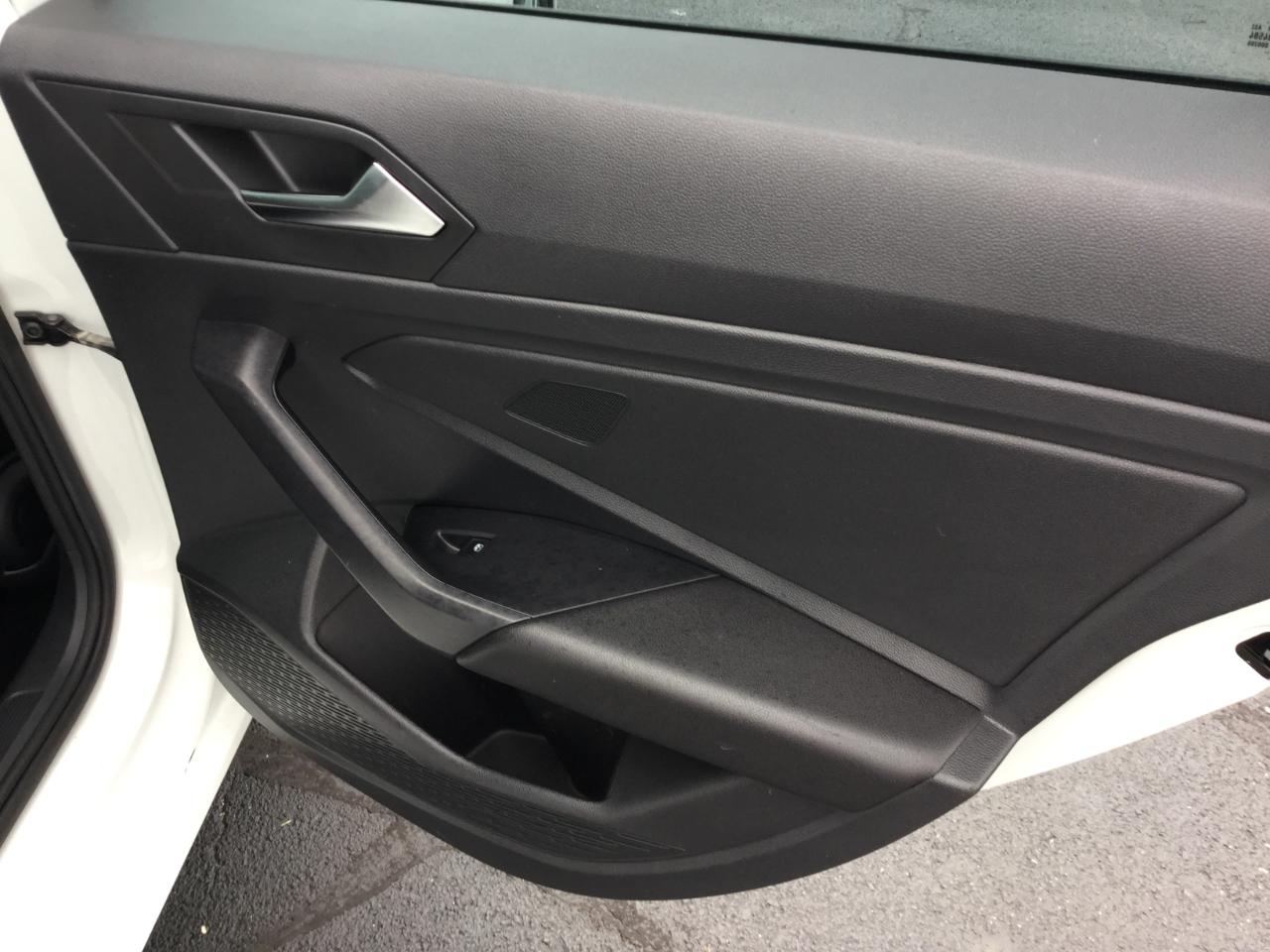Volkswagen Jetta R-Line Auto w/ULEV 2019