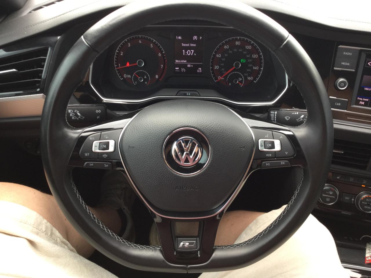 Volkswagen Jetta R-Line Auto w/ULEV 2019