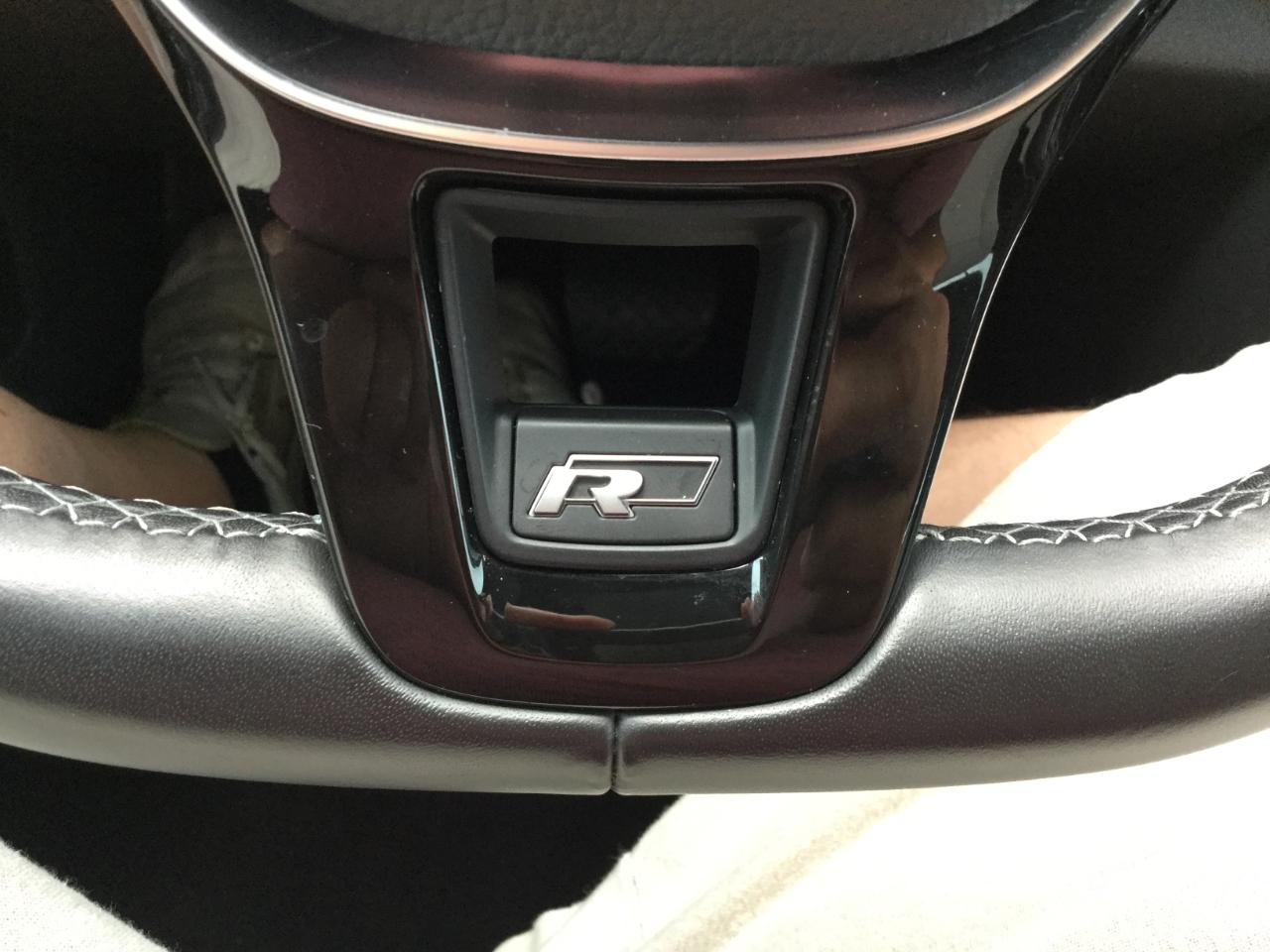 Volkswagen Jetta R-Line Auto w/ULEV 2019