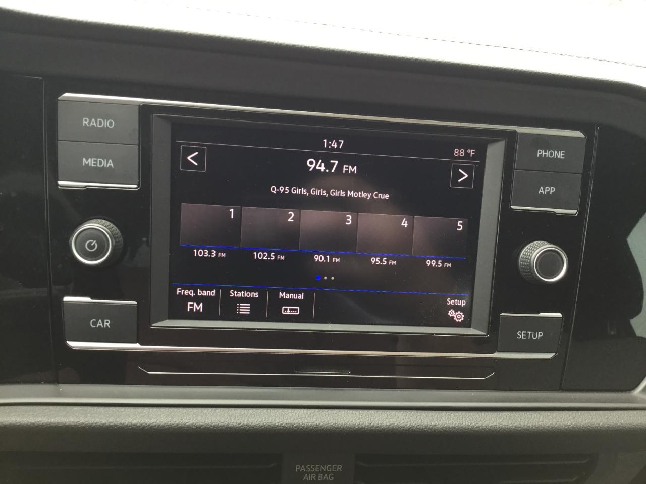 Volkswagen Jetta R-Line Auto w/ULEV 2019
