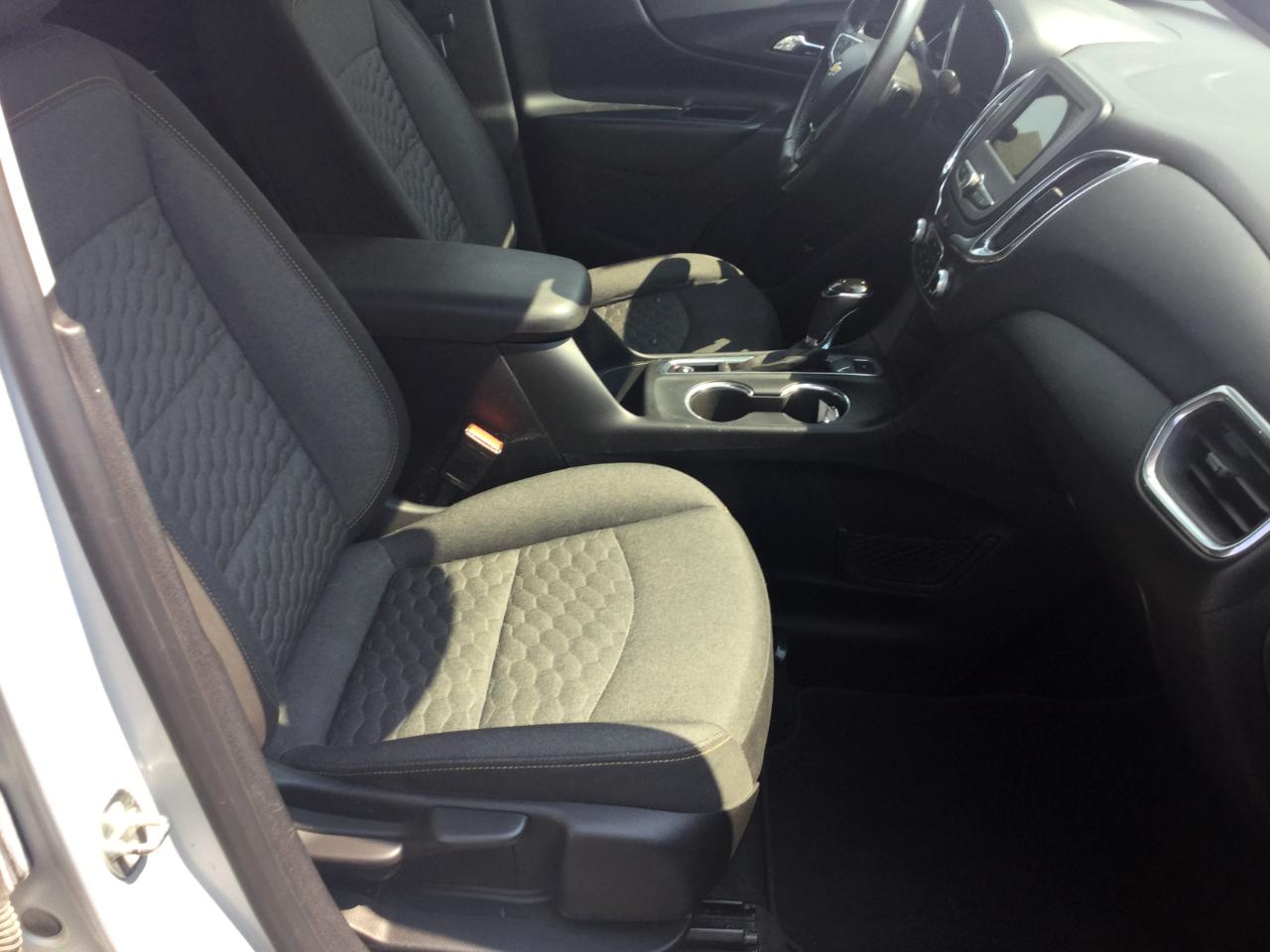 Chevrolet Equinox FWD 4dr LT w/2LT 2019