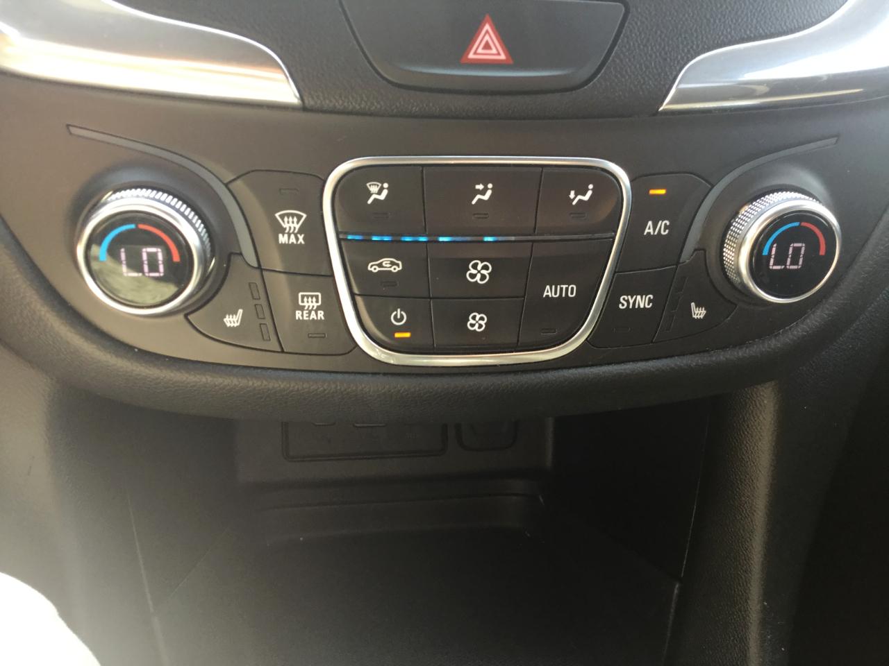 Chevrolet Equinox FWD 4dr LT w/2LT 2019