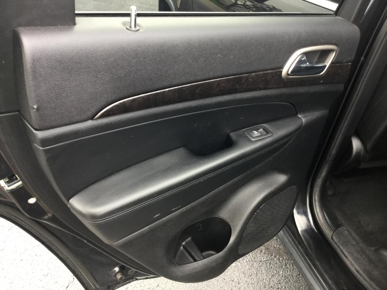 Jeep Grand Cherokee 4WD 4dr Laredo 2013