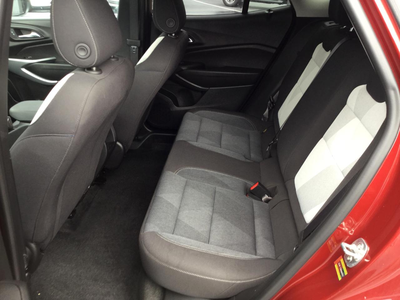 Chevrolet Trax FWD 4dr LS 2024