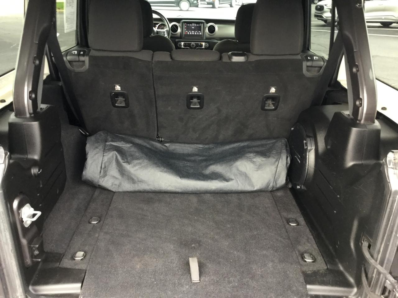 Jeep Wrangler Unlimited Sahara 4x4 2018