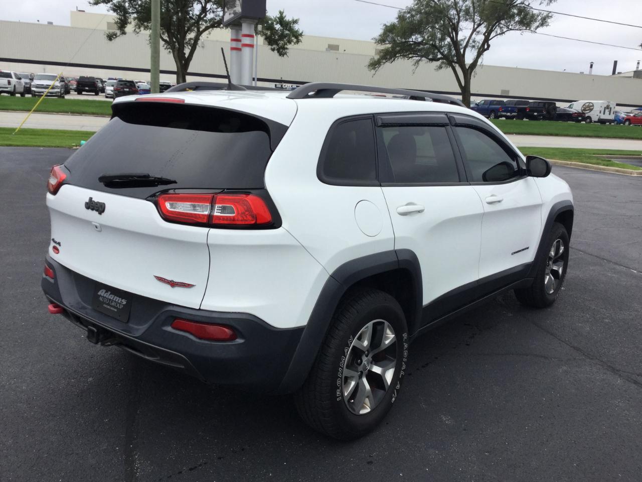 Jeep Cherokee 4WD 4dr Trailhawk 2016